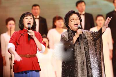 河北日报:王昆——把歌声留给未来