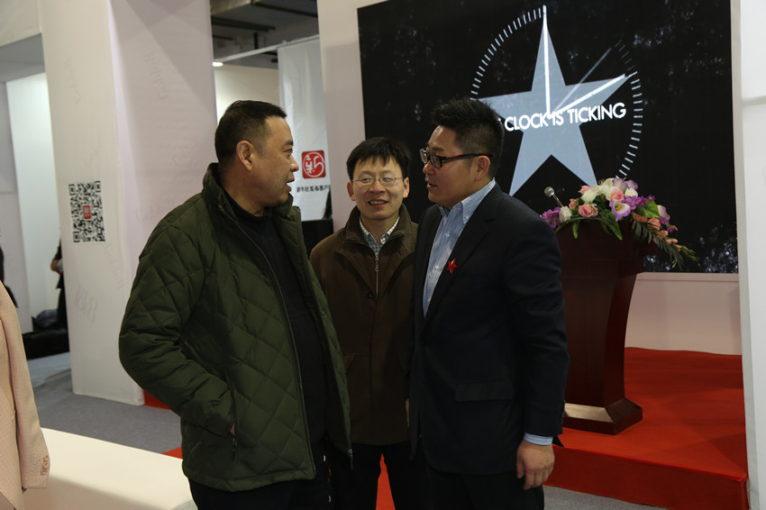 新华社半月谈杂志社党组书记、总编辑王海征(