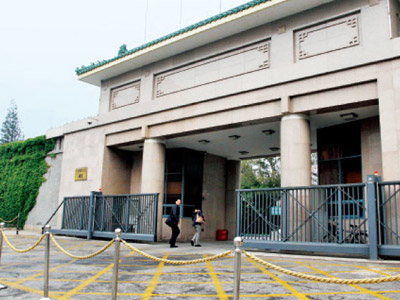 打虎拍蝇,中纪委究竟如何办案?