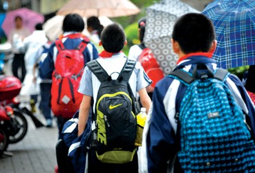 为何放不下"沉重的书包"