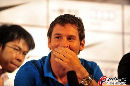 巴萨青岛再开足球学校 高层暗示明夏或难来中