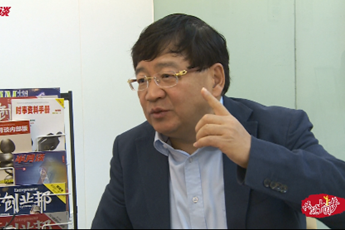 徐小平在访谈现场